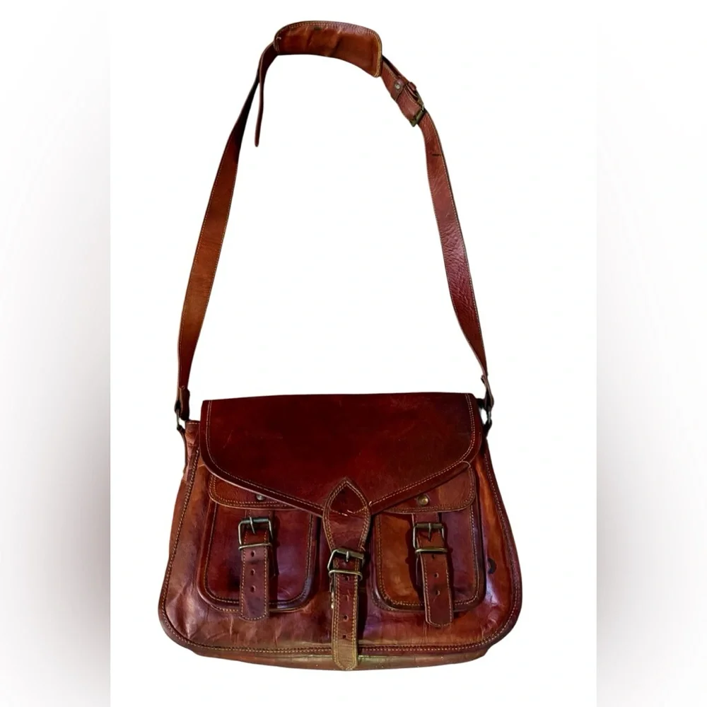 ⭐️Komal’s Passion Goat Leather Satchel/Messenger Bag Classic Brass Buckles⭐️